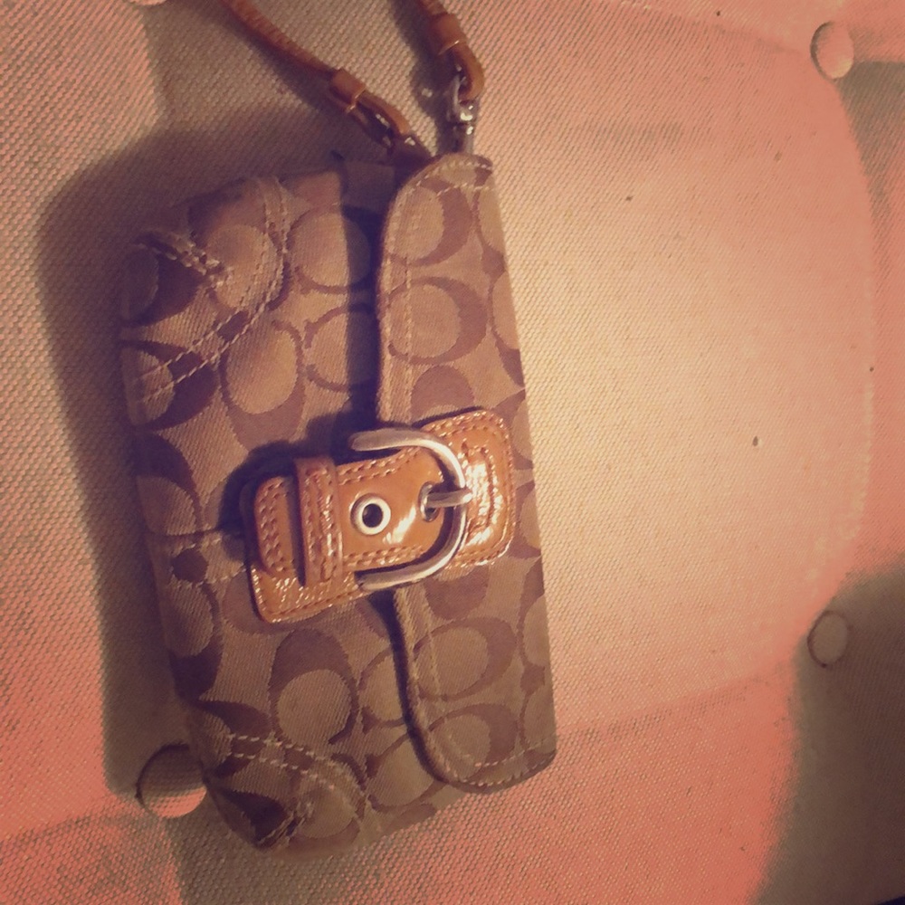 Coach beautiful little purse in great condition